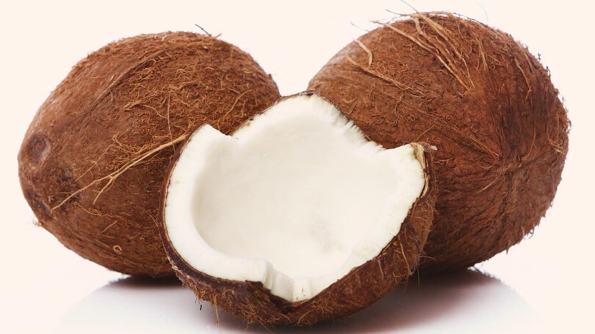 Why Should You Eat Raw Coconut First Thing In The Morning? Know Benefits