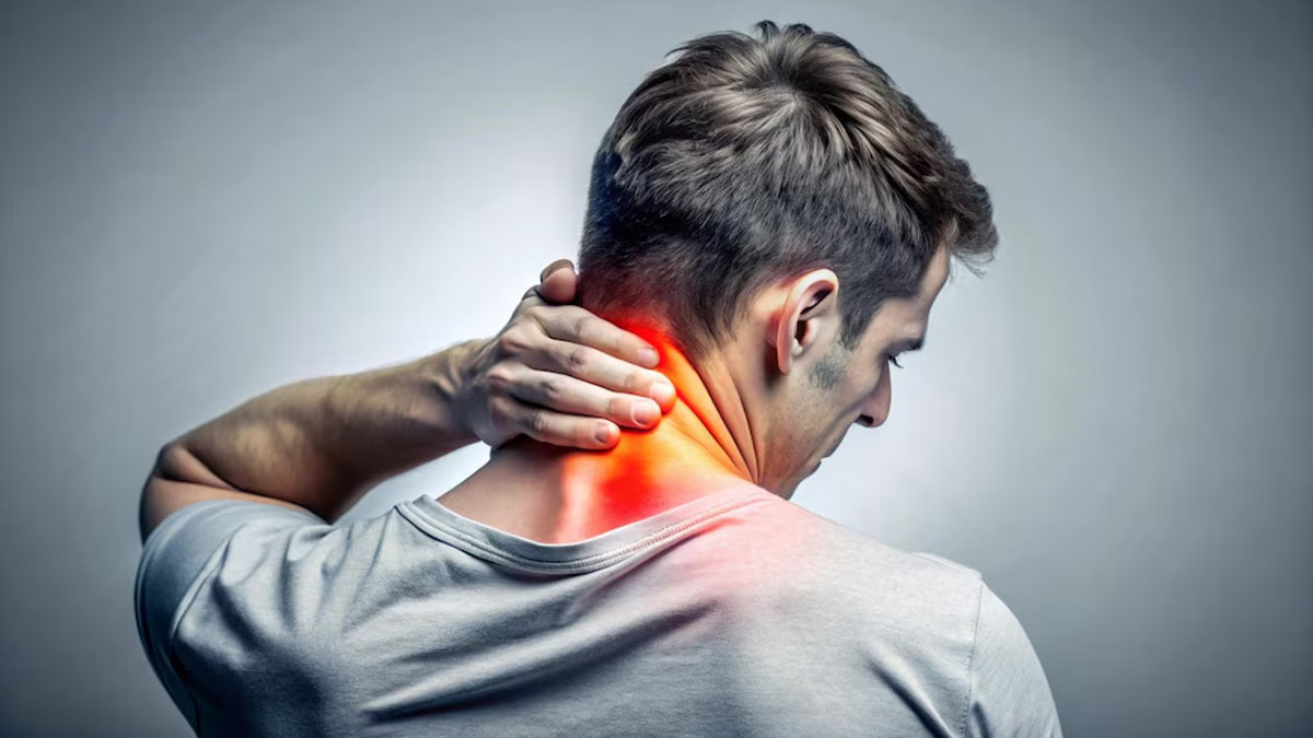 Can Carpal Tunnel Syndrome Lead To Neck Pain? Expert Explains The Connection And How To Manage It