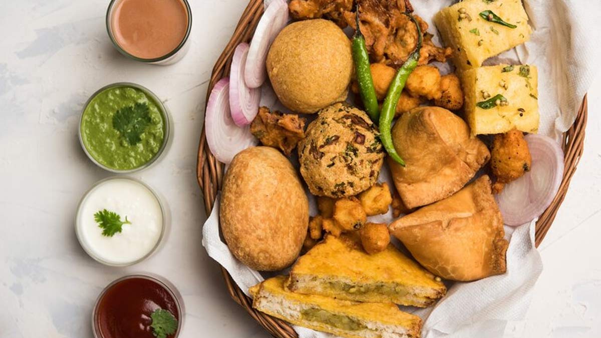 From Samosas To Vada Pav: 5 Popular Indian Snacks You Should Avoid For Better Health